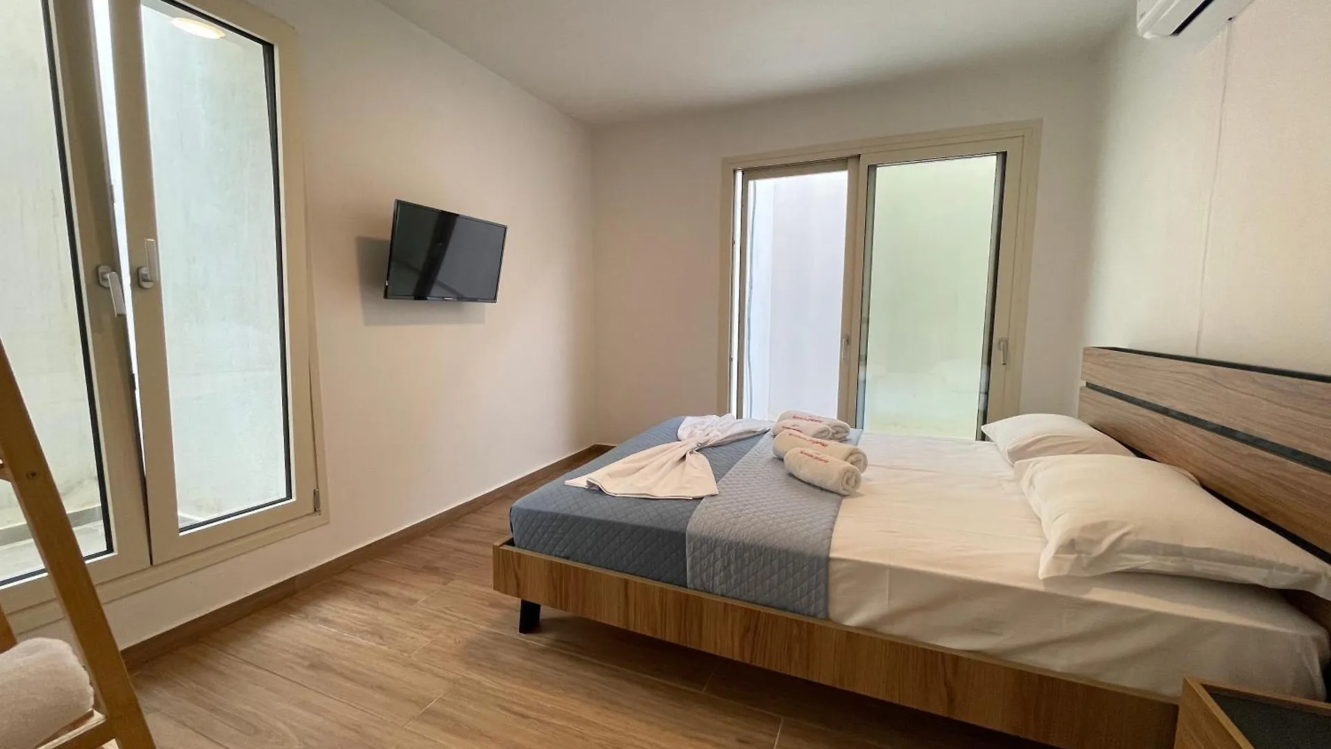 Elani Villa Anastasia